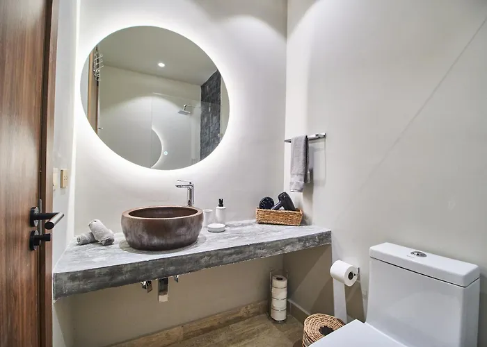 Luxury With 2 Pools, Open Terraces And Sun Deck *